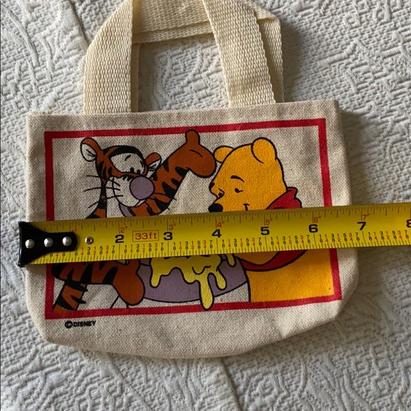 Winnie the Pooh Cotton Gift Bag - Picture 4 of 6